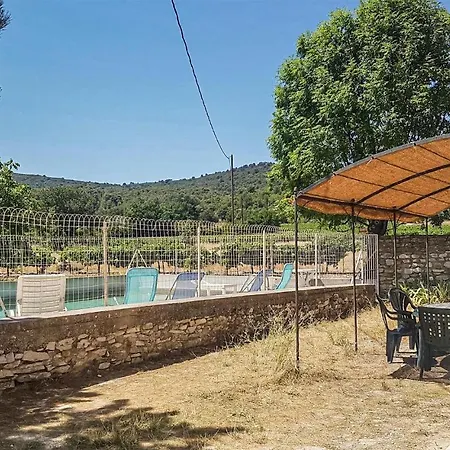 Lovely In With Kitchen Holiday home