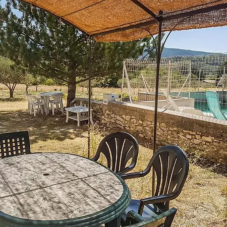Lovely In With Kitchen Holiday home